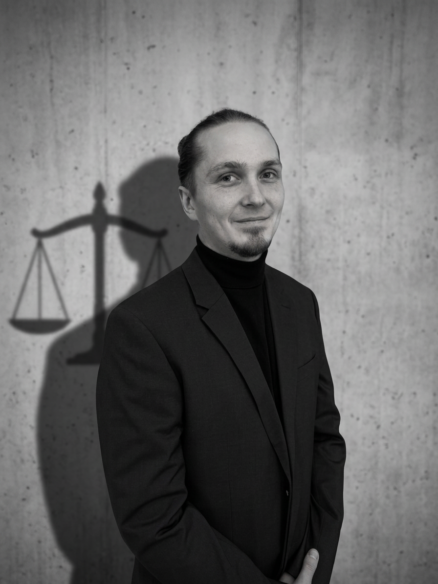 M. Hytönen — Lakipalvelu